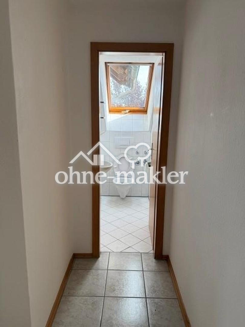 Großzügige 4-Zimmer-OG-Wohnung mit EBK, Balkon, Garage und Stellplatz - Foto 5