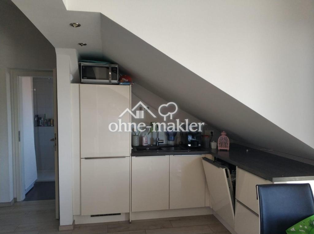 Moderne 3-Zimmer-Dachgeschosswohnung mit Schwedenofen, Balkon & hochwertiger Ausstattung - Foto 5