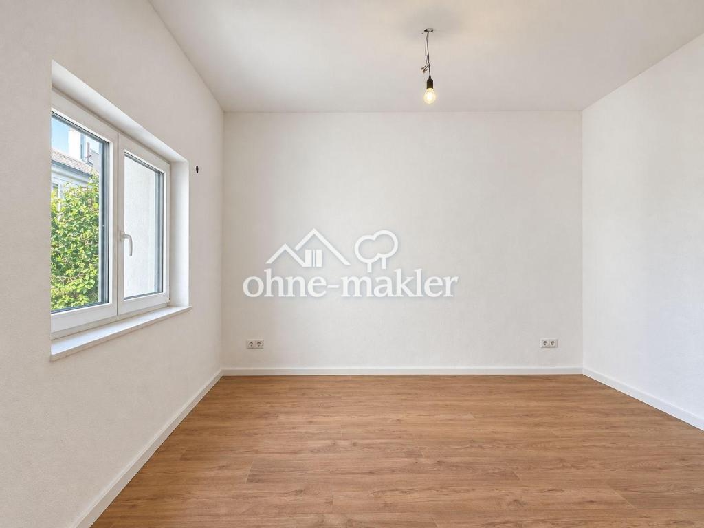 Sonnige 5-Zimmer-Wohnung mit XXL-Terrasse an der Stadtgrenze Landshut - Photo 1