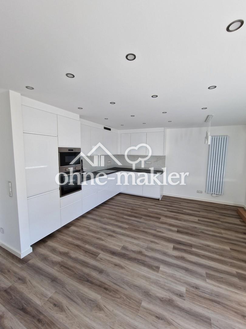 Schöne frisch sanierte teilmöbillierte Wohnung in Bestlage - Photo 3