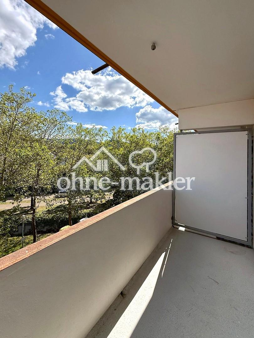 Modernisierte 1-Zimmer-Wohnung mit Balkon, Einbauküche & TG-Stellplatz – Erstbezug in Denzlingen - Photo 5