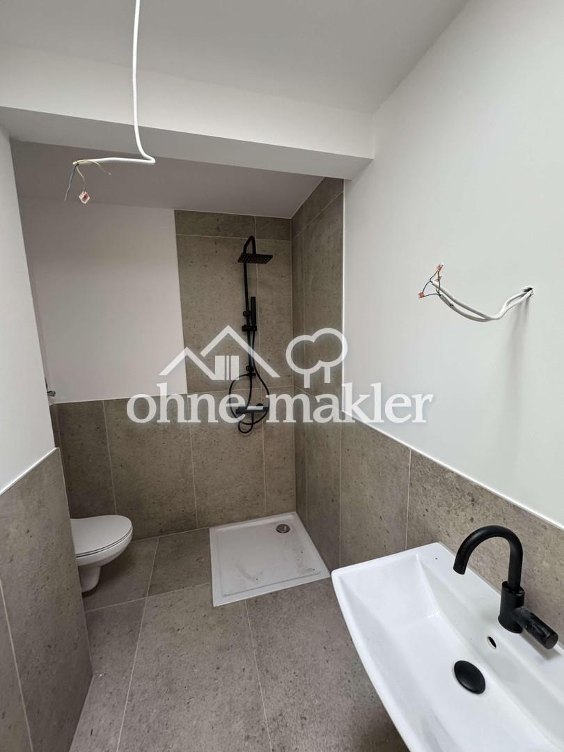 NEUBAU - ERSTBEZUG - 3-Zimmer-Wohnung mit Balkon, Einbauküche und Stellplatz in Köln Niehl - Foto 3