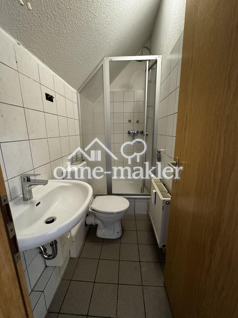 Über den Dächern von Bochum - Charmante kleine Dachgeschosswohnung - Foto 3