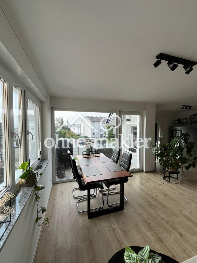 Zentrale 4 Zimmer-Wohnung mit zwei Balkonen im Niedrigenergiehaus - Foto 4
