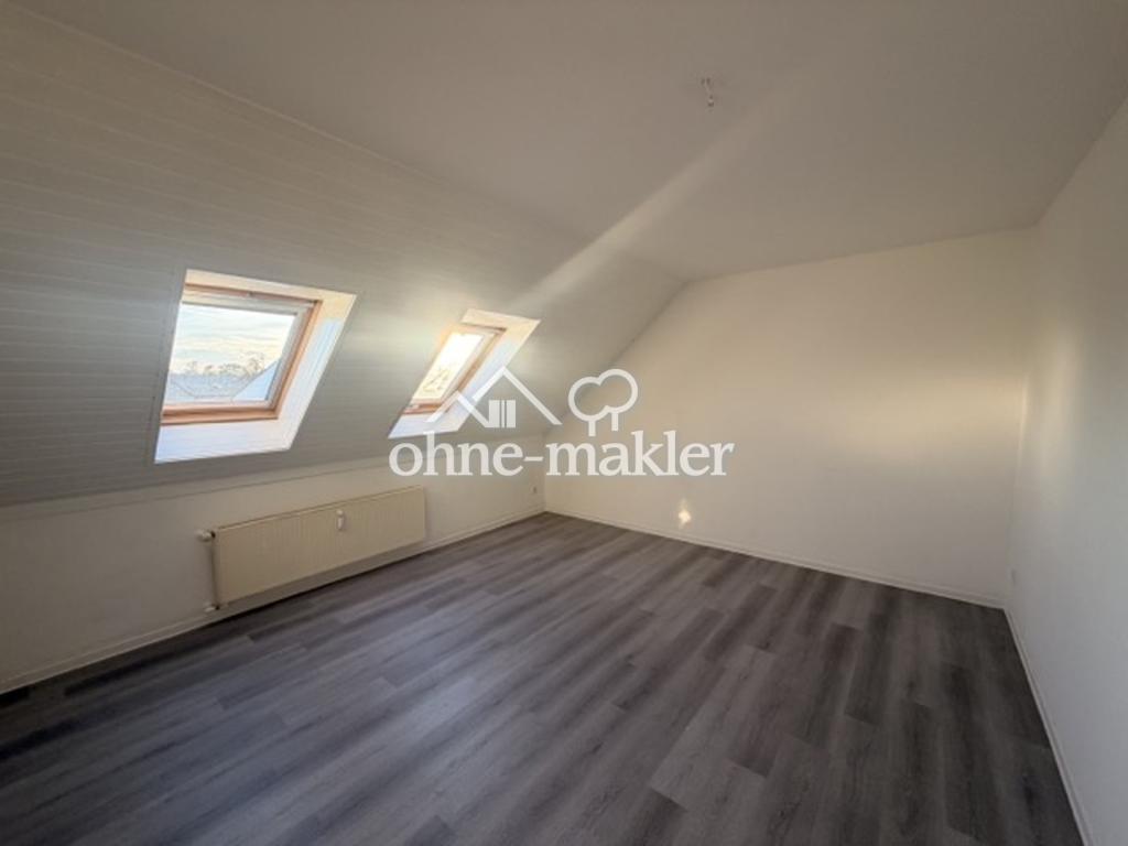4 ZKB-Dachgeschosswohnung auf dem Mallendarer Berg - Foto 2