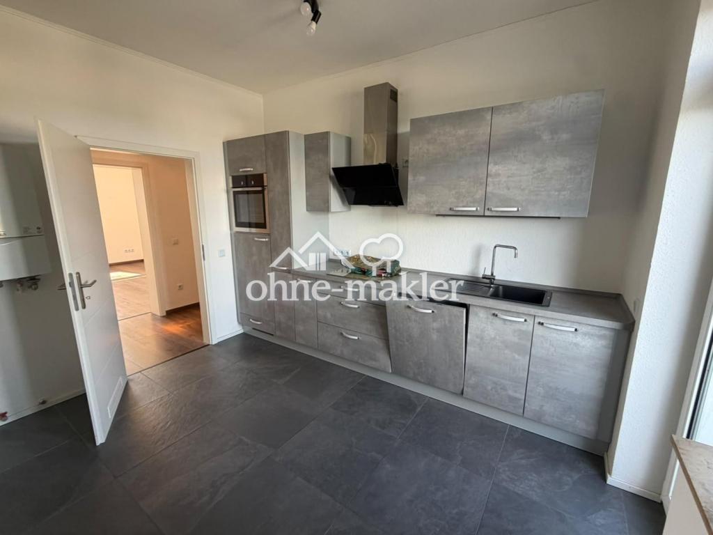 Wohnen mit Charme: 3-Zi.-Altbauwohnung mit Balkon in Hilden - Photo 2