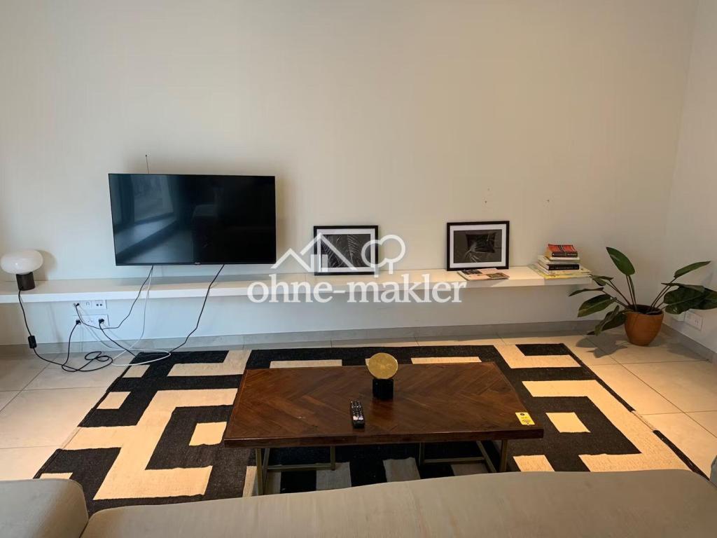 Vollmöblierte Wohnung: 2 Zimmer plus Wohnzimmer - Photo 1