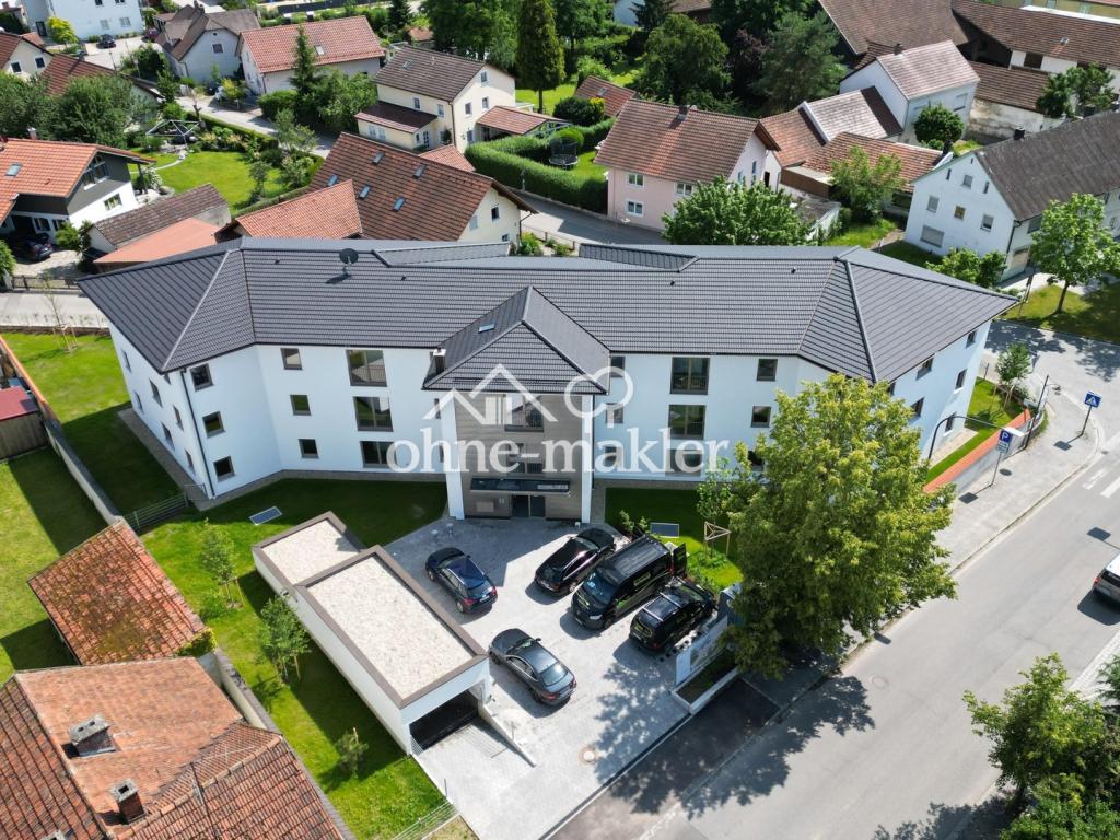 Moderne 3-Zimmer-Erdgeschosswohnung mit ca. 150 m² Garten und Terrasse zentral in Geiselhöring - Foto 1