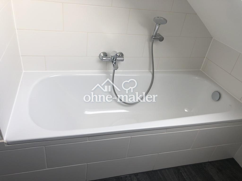 Dachgeschosswohnung mit Südbalkon - Photo 5