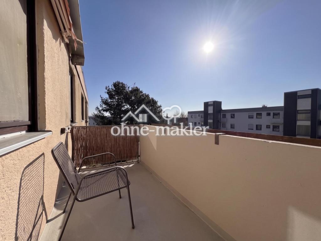 Kernsaniere 4 Zimmer Wohnung mit Küche und sonnigem Balkon - Foto 5