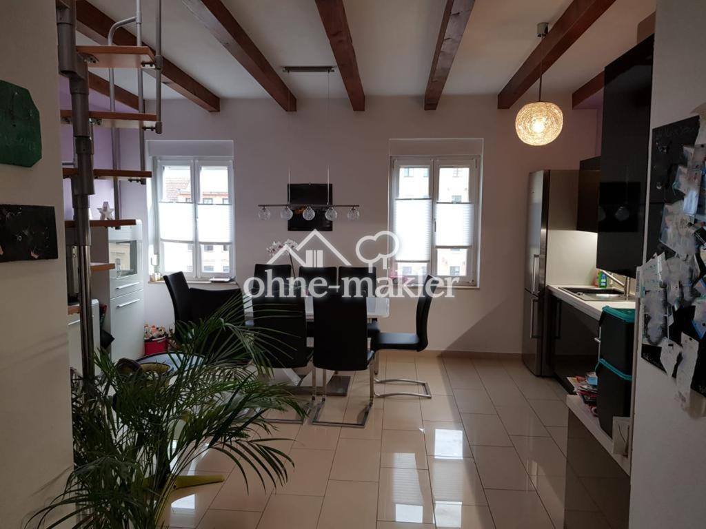 DG Wohnung mit großer Terrasse und Kamin!!! - Foto 5