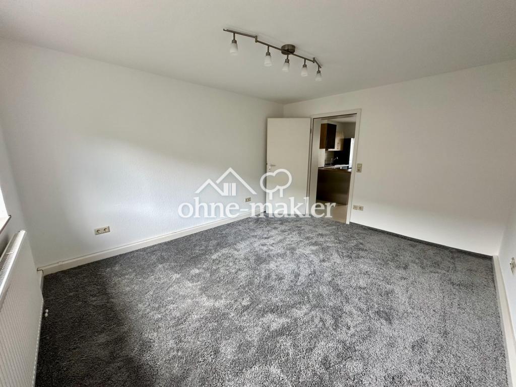 Frisch renovierte 2-Zimmer-Wohnung mit Balkon, Einbauküche und Stellplatz in der Zellerau - Photo 1