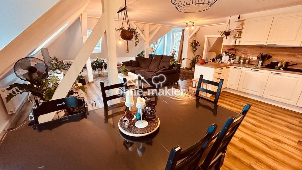 6-Zi-DG-Wohntraum mit zwei Südterrassen, zwei Bädern nähe Tierpark und Rabensteiner Wald - Photo 2