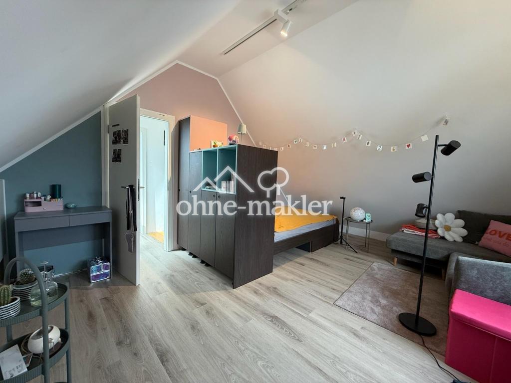Ihr neues Zuhause: Einfamilienhaus mit Pool, Wärmepumpe, PV Anlage und Kamin - Foto 5