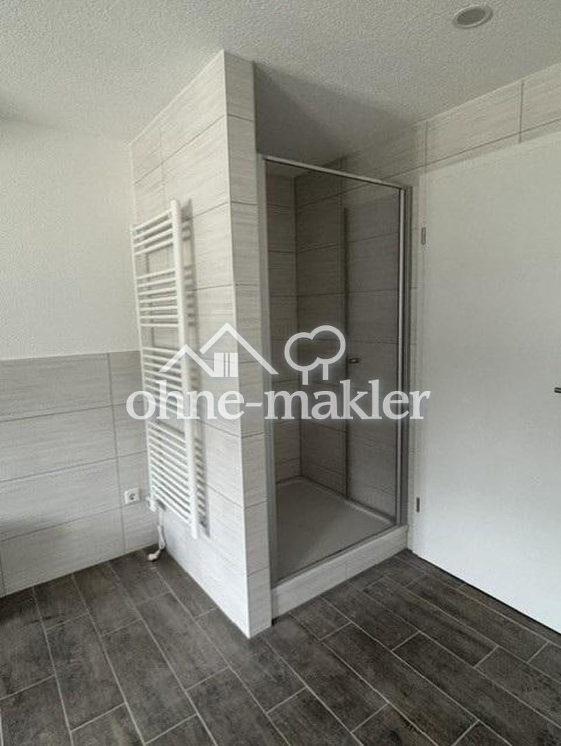 5-Zi-DG-Wohntraum mit Süddachterrasse, Kaminanschluss nähe Tierpark und Rabensteiner Wald - Photo 2