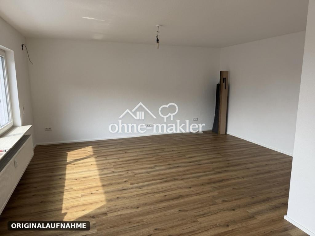 Modernisierte 4-Zimmer-Wohnung mit großem Balkon, Einbauküche & Weitblick in Neckargemünd-Dilsberg - Photo 2