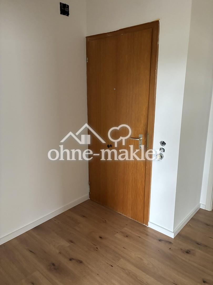 Schöne, renovierte 2 Zimmer- Wohnung mit Balkon - Photo 5