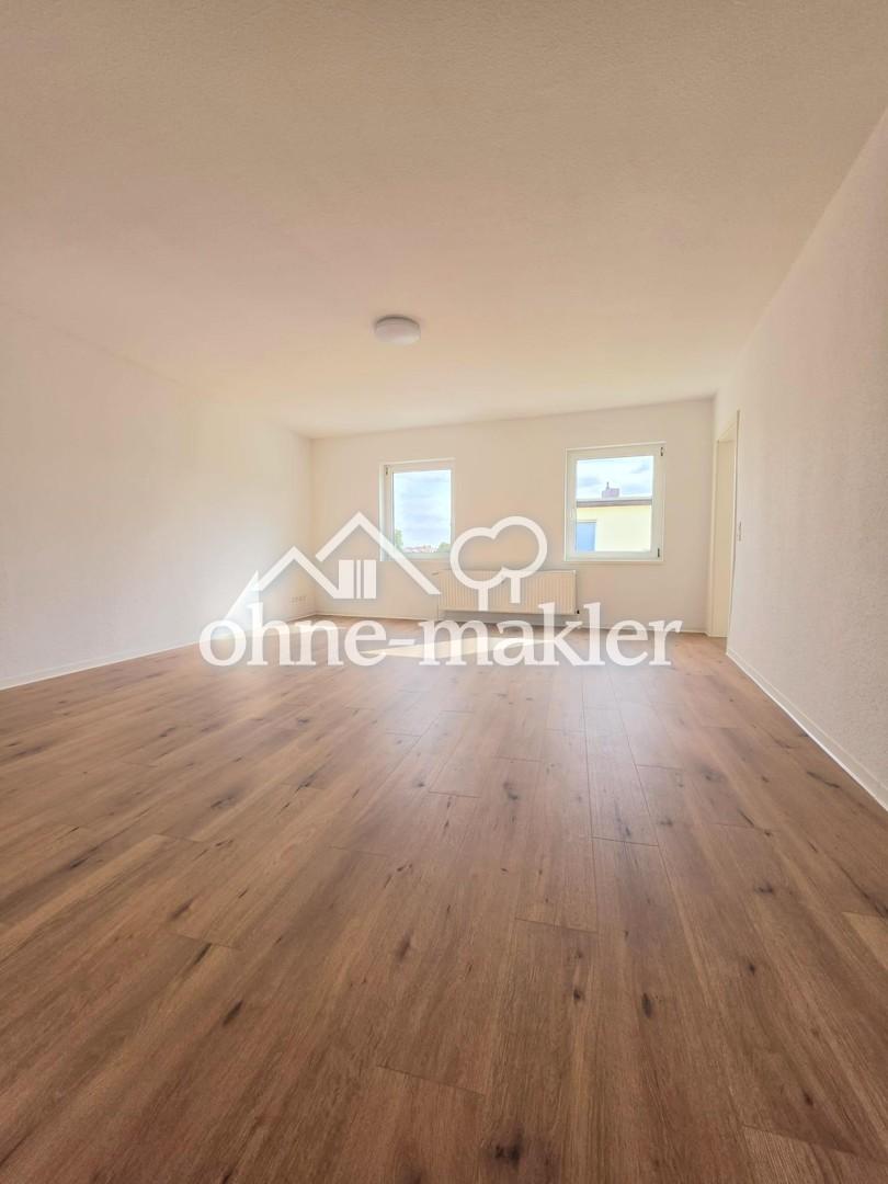 Frisch renovierte 2-Zimmer-Wohnung mit neuem Bad, Magdeburg Alte Neustadt (W20) - Photo 2