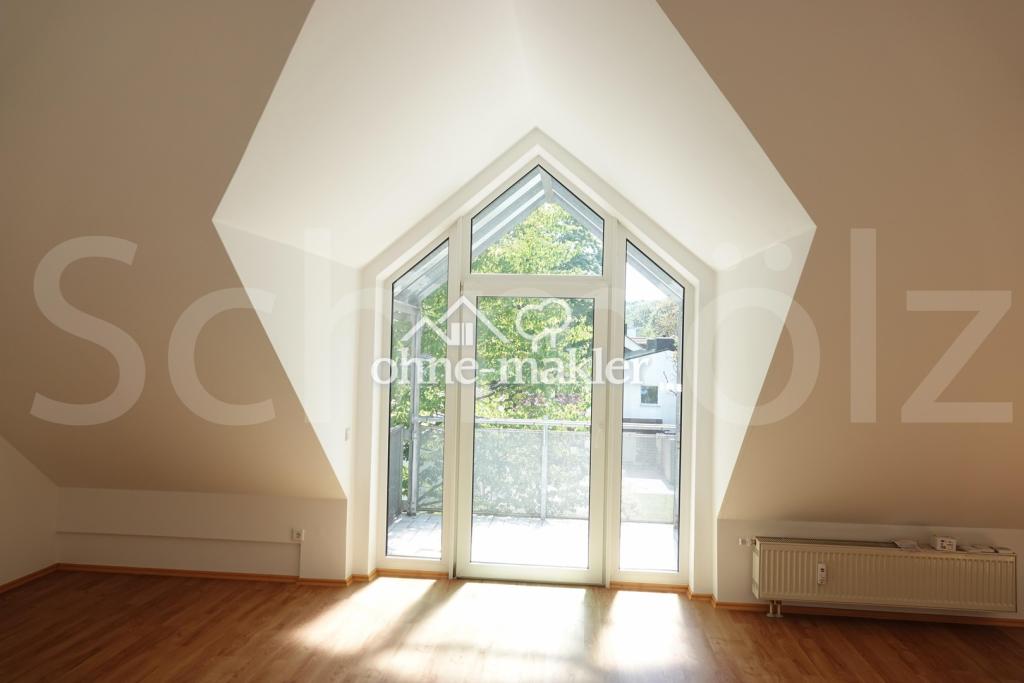 1 Zimmer DG-Wohnung mit Balkon - Foto 3