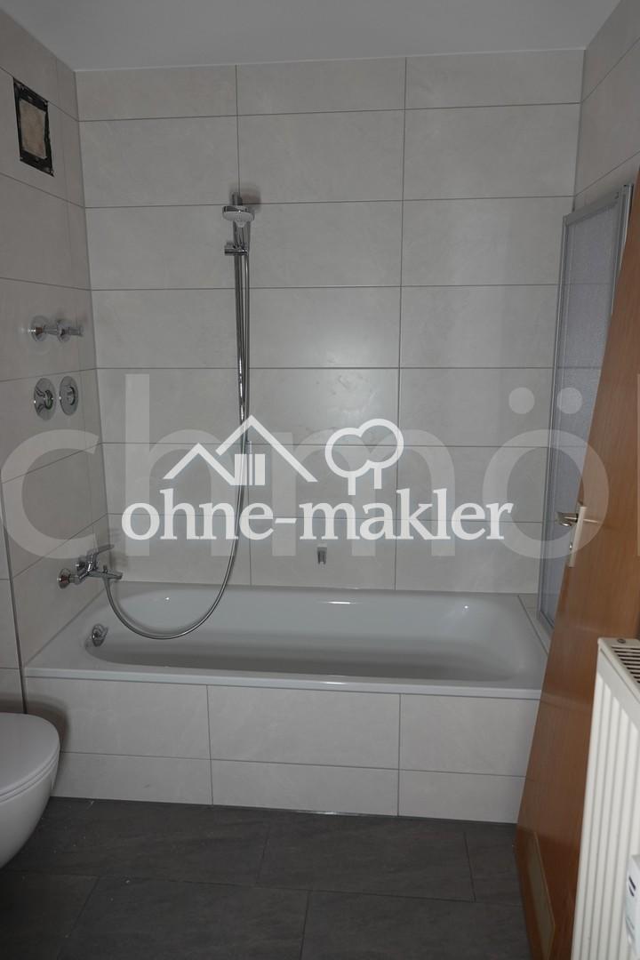 1 Zimmer DG-Wohnung mit Balkon - Foto 1