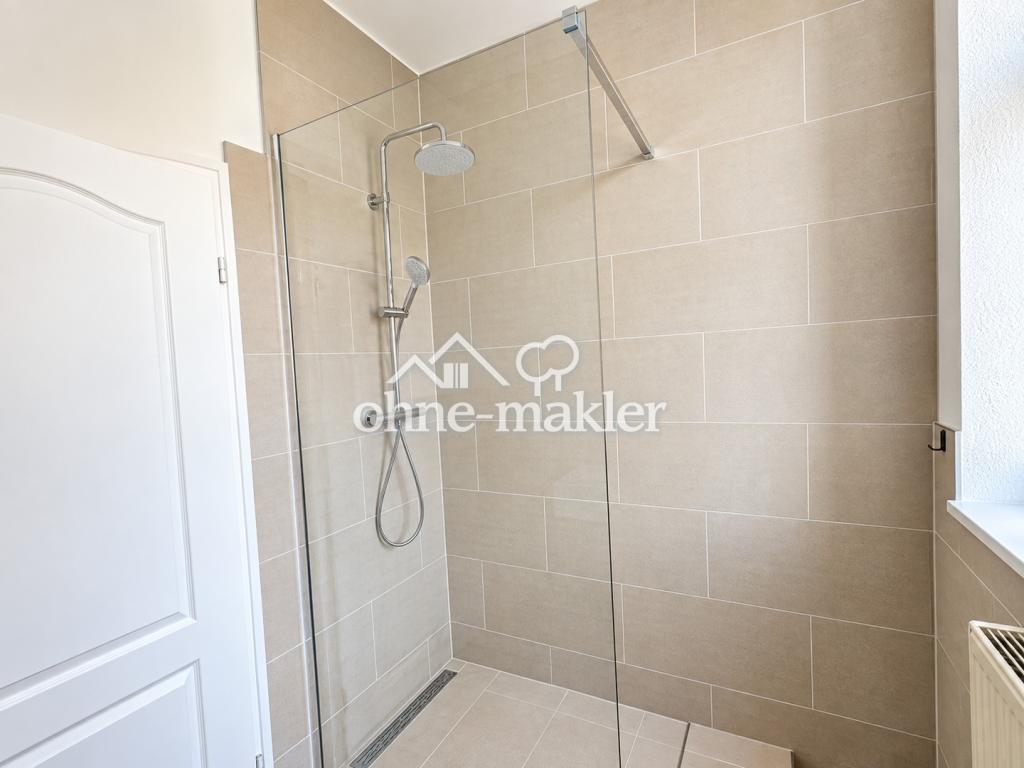 Erstbezug nach Sanierung - Helle 3 Zimmer Wohnung in Erfurt - Photo 3