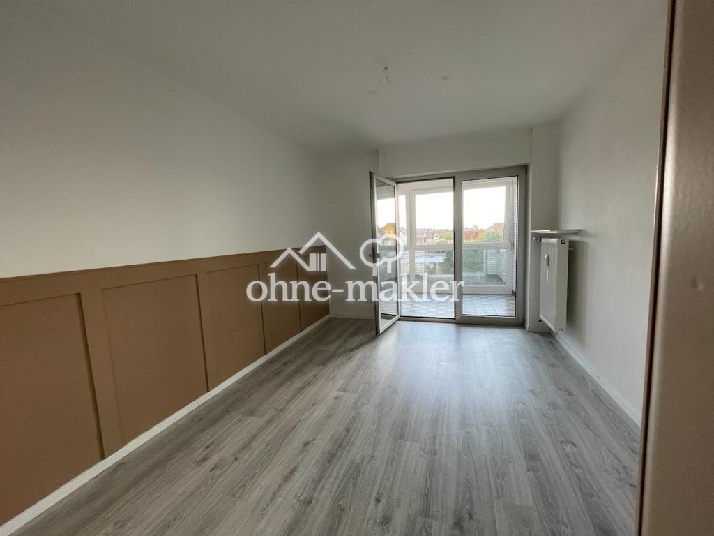 Energetisch saniert, niedrige Heizkosten: helle 3-Zimmer-Wohnung mit Wintergarten und Garage - Foto 2