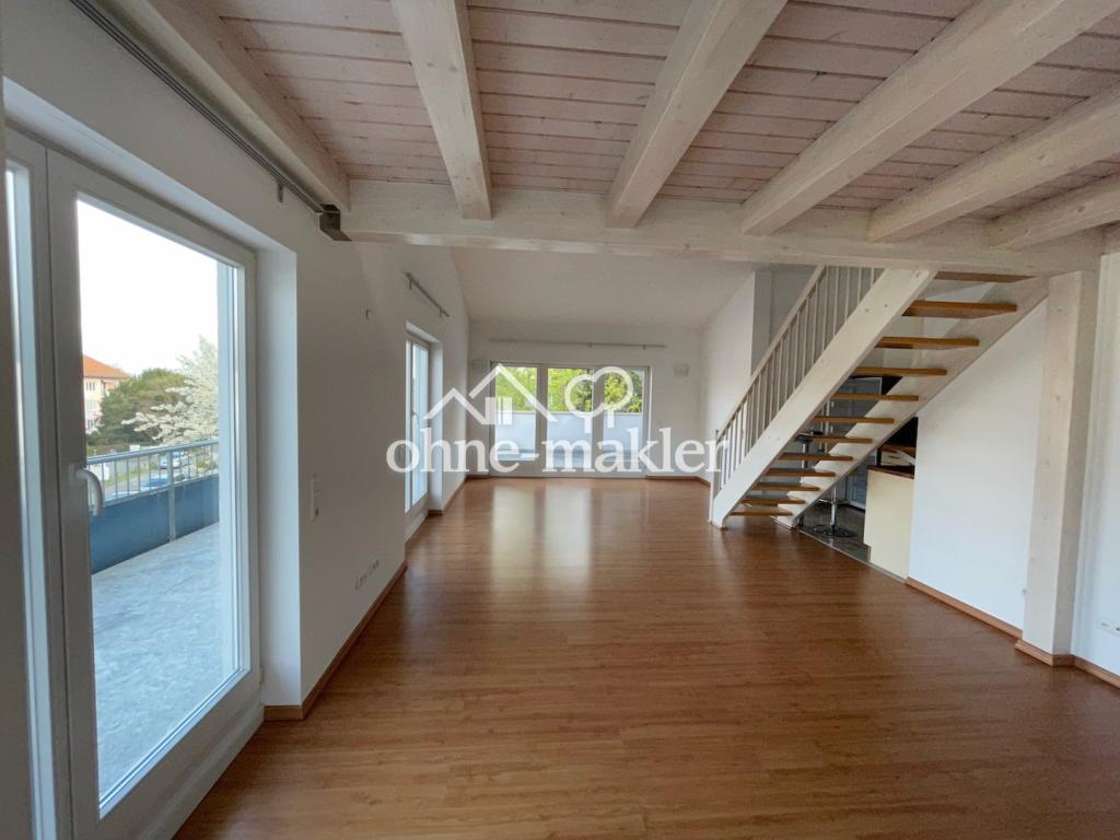 Schicke und komfortable 4-Zimmer-Dach-Maisonette-Wohnung! - Photo 2
