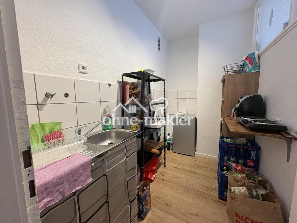 Zweitbezug nach Renovierung / 2-Zimmer Wohnung mit Einbauküche in zentraler Lage in Fürth - Photo 4
