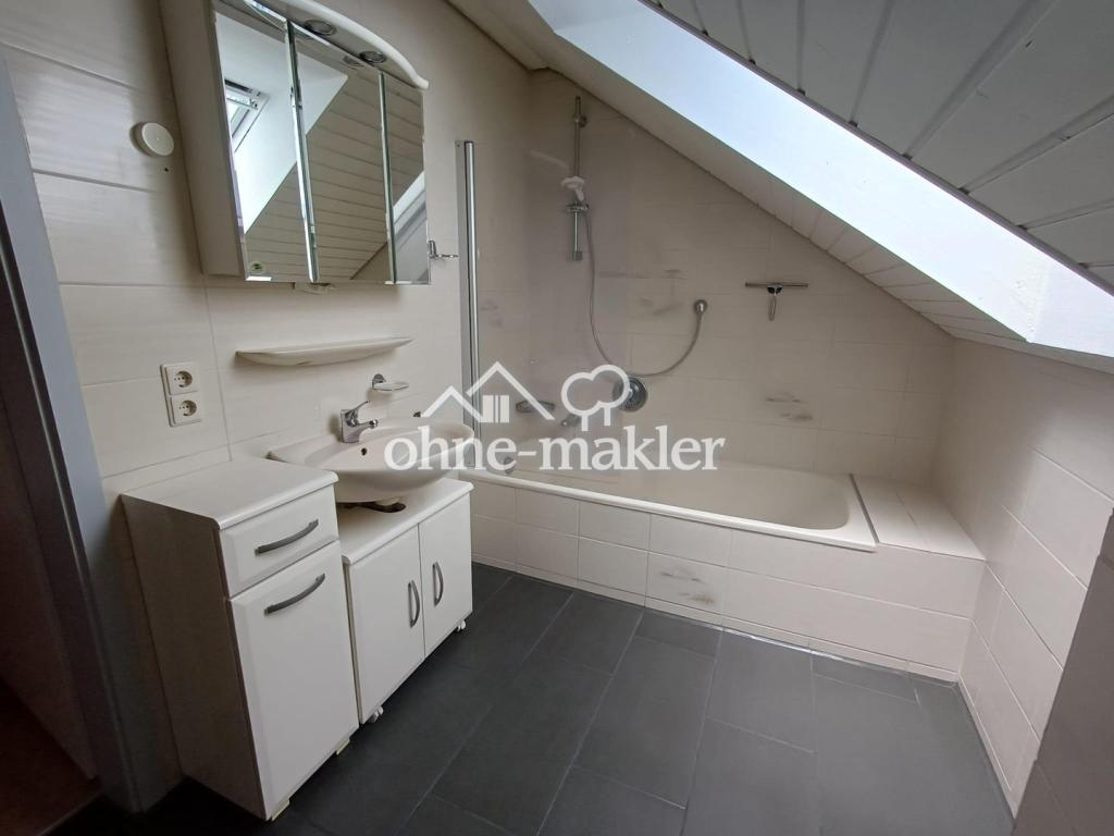 Gemütliche 4-Zimmer Dachgeschosswohnung in Biberach zu vermieten - Foto 5