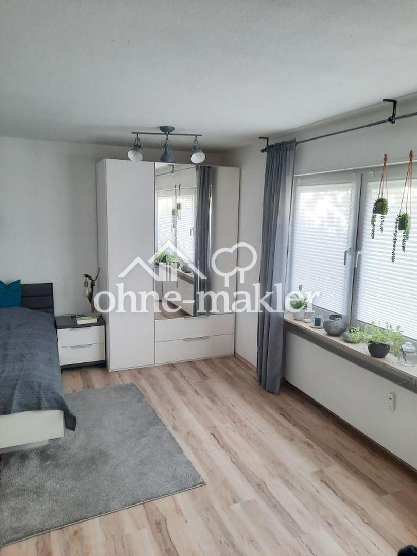 Sehr schöne, helle und gepflegte 1 Zi- Wohnung mit Einbauküche (Geschirrspüler) in Stuttgart - Photo 1