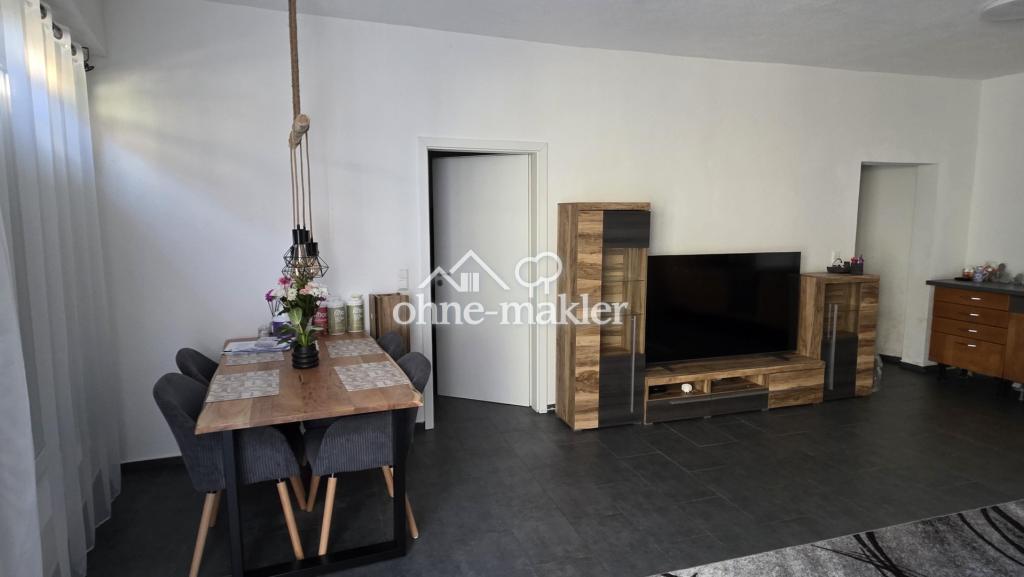Vollsanierte Wohnung mit neuer Einbauküche für Single - Photo 1