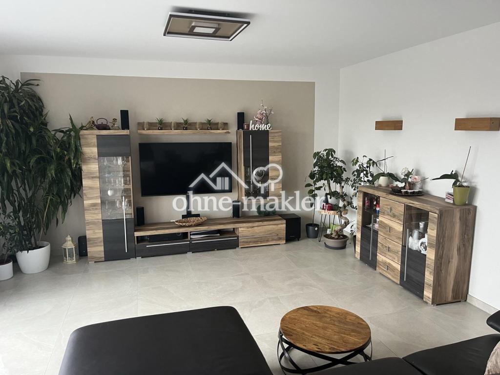 Exklusive 4-Zimmer-Gartenwohnung im Neubau mit großzügigem Garten, Einbauküche & E-Auto-Stellplatz - Foto 3