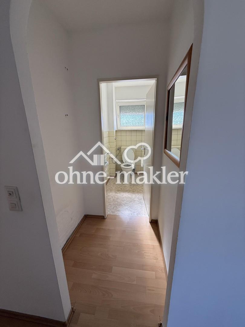 3-Zimmer-Wohnung im 4. OG mit Aufzug – mit Raum für eigene Ideen in zentraler Lage von Nürnberg - Photo 5
