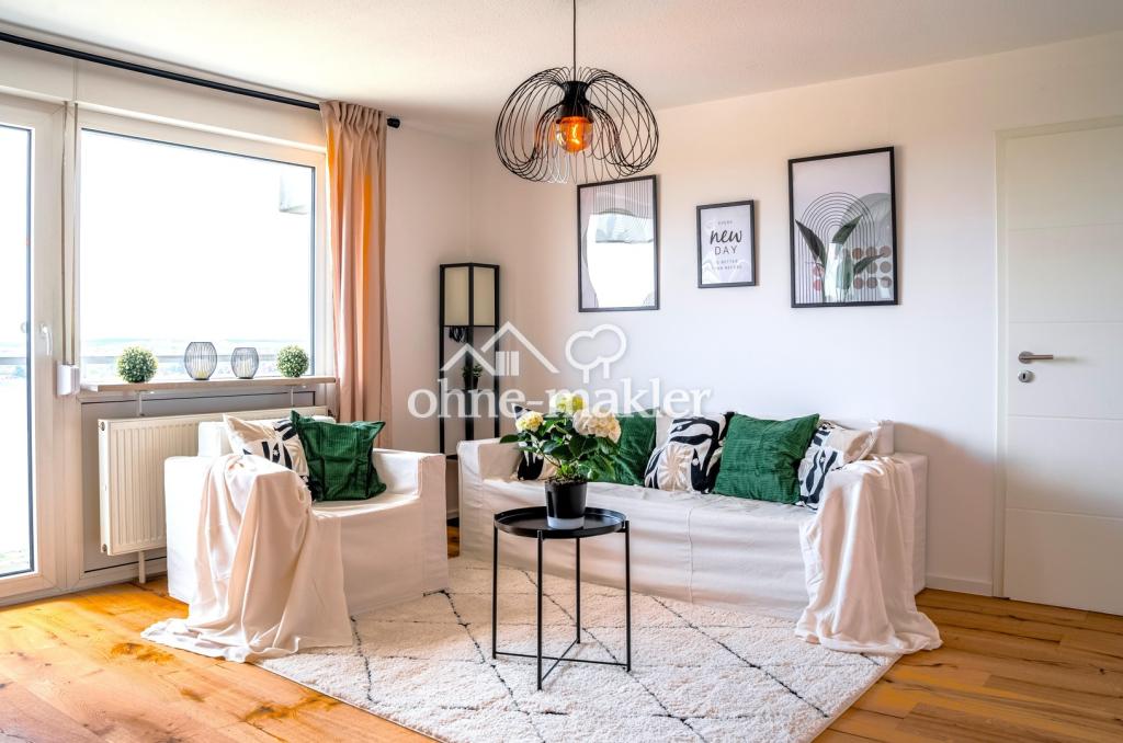 Exklusive, frisch renovierte 3-Zi-Whg mit neuer EBK, Balkon, Panoramablick und Hallenbad - Photo 2