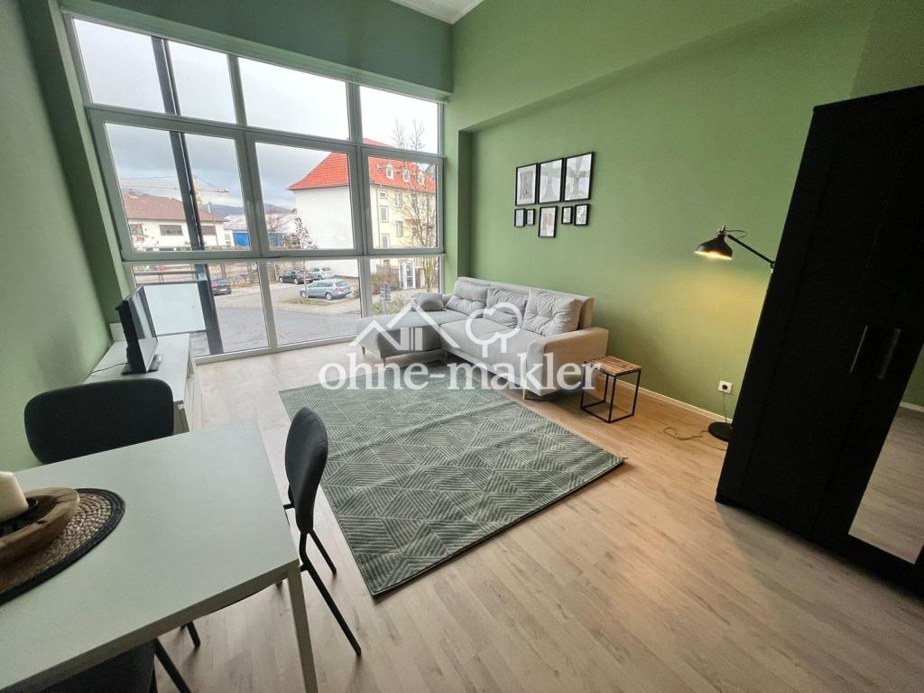 Glückshaus Eschwege: Großzügige, möblierte 1-Zimmer Wohnung mit Einbauküche - Photo 1
