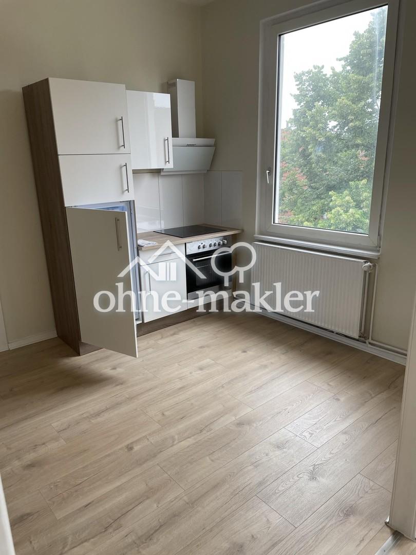 Schöne sanierte Wohnung - ruhig & zentral gelegen: 2-ZKB mit Einbauküche - Foto 3