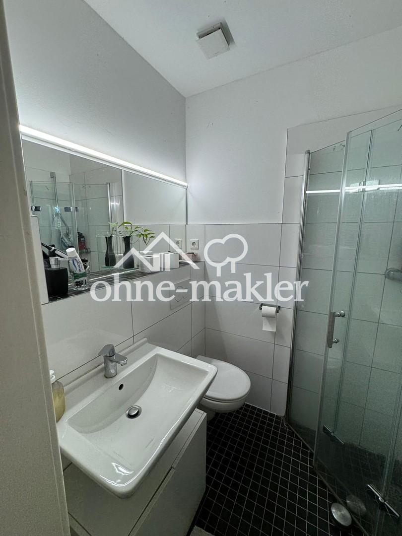 Schöne sanierte Wohnung - ruhig & zentral gelegen: 2-ZKB mit Einbauküche - Foto 4