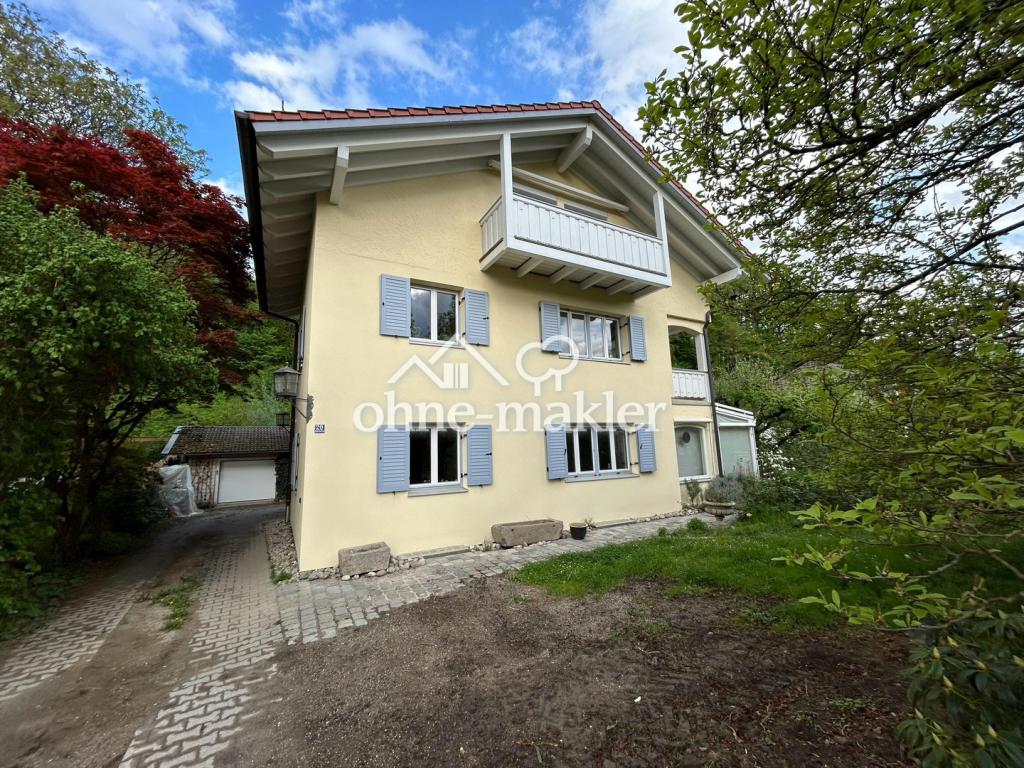 Moderne 2-Raum-Dachgeschosswohnung mit Balkon und Einbauküche in Neubeuern - Foto 4