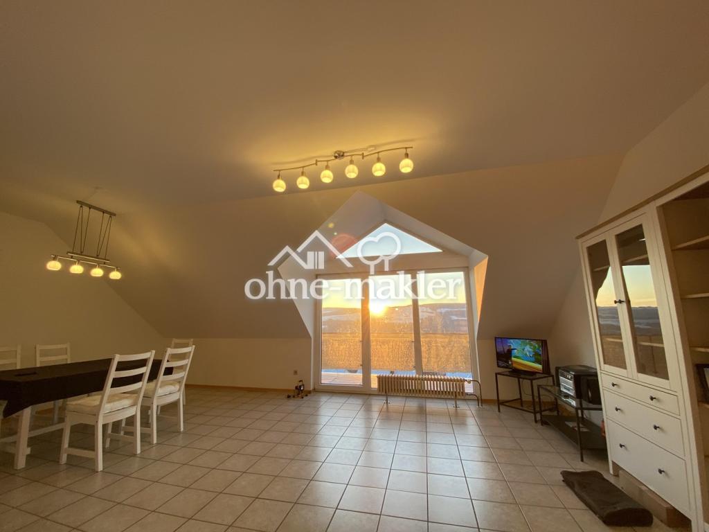 Uninähe & Fernblick in Korlingen: Moderne helle Maisonettewohnung Küche+Balkon+Stellplatz - Photo 4