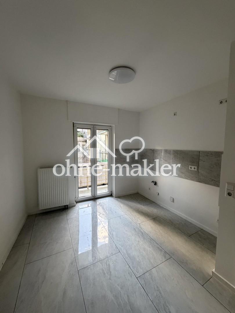 Renovierte 4-Zimmer-Wohnung mit Balkon - Photo 1