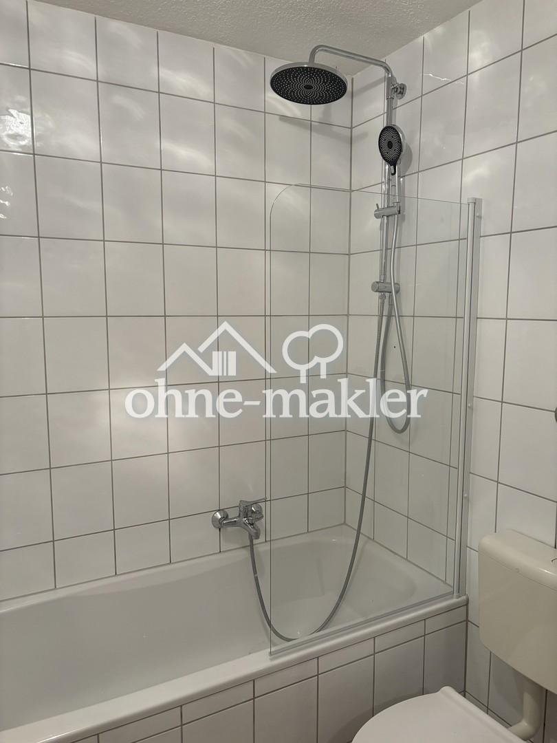 Renovierte 2-Zimmer Wohnung mit EBK, Balkon und Weitblick - Photo 4