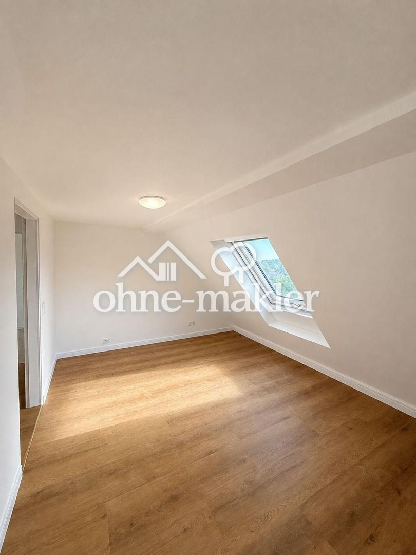Kernsanierte Wohnung mit Balkon und EBK - Photo 5