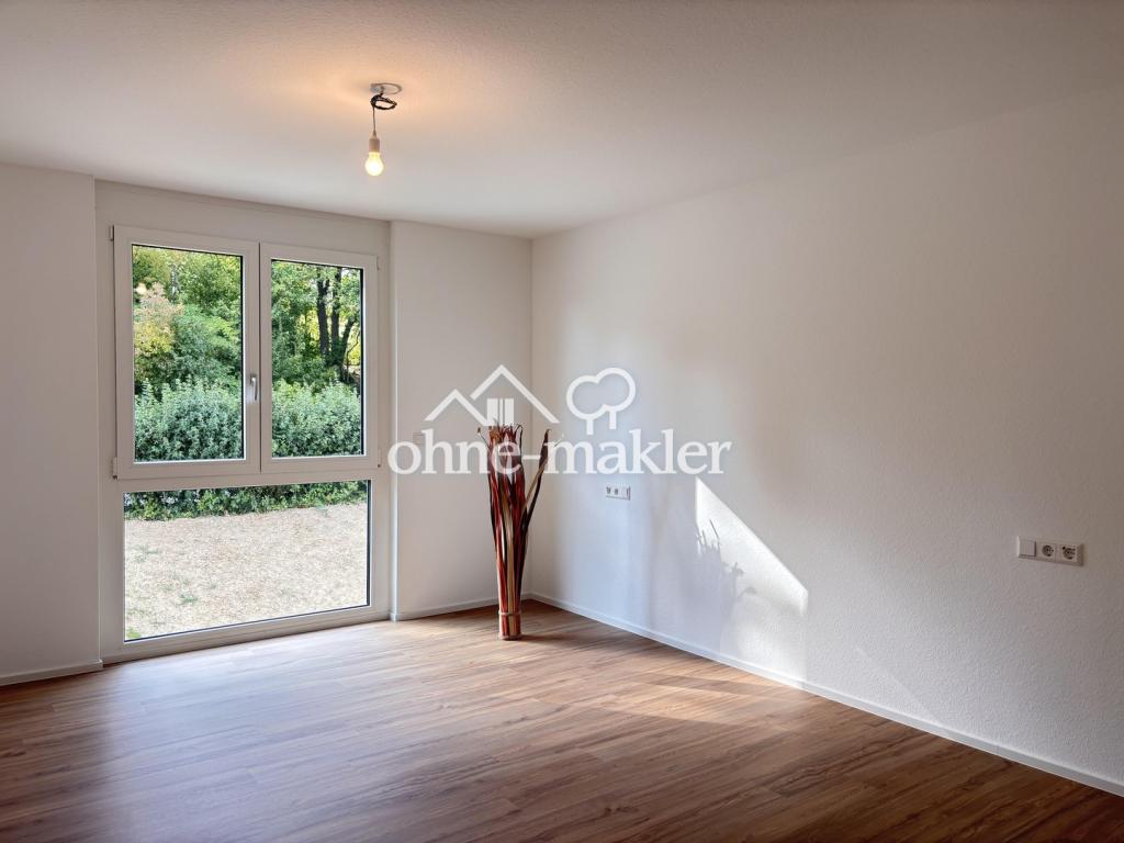 Helle 2-Zimmer-Neubau-Wohnung mit Küche, Balkon und 2 Stellplätzen in Nürtingen-Oberensingen - Photo 4