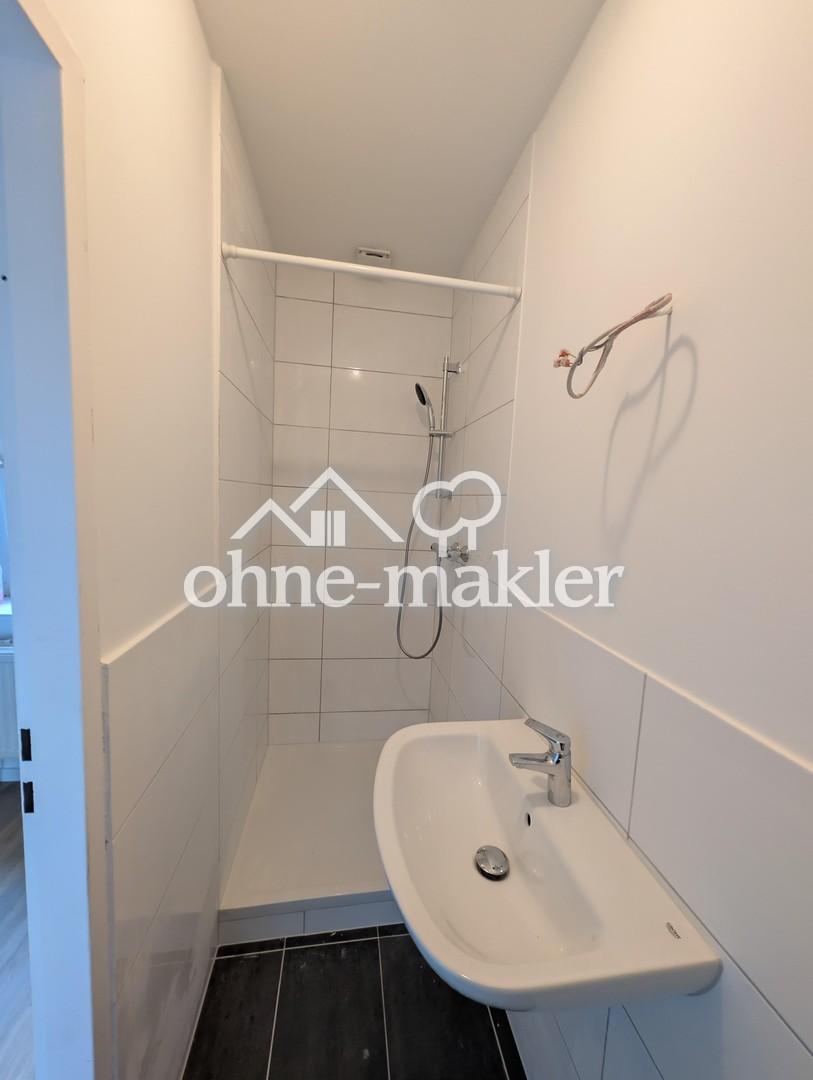 Helles Apartment mit Einbauküche – Erstbezug nach Sanierung - Photo 2