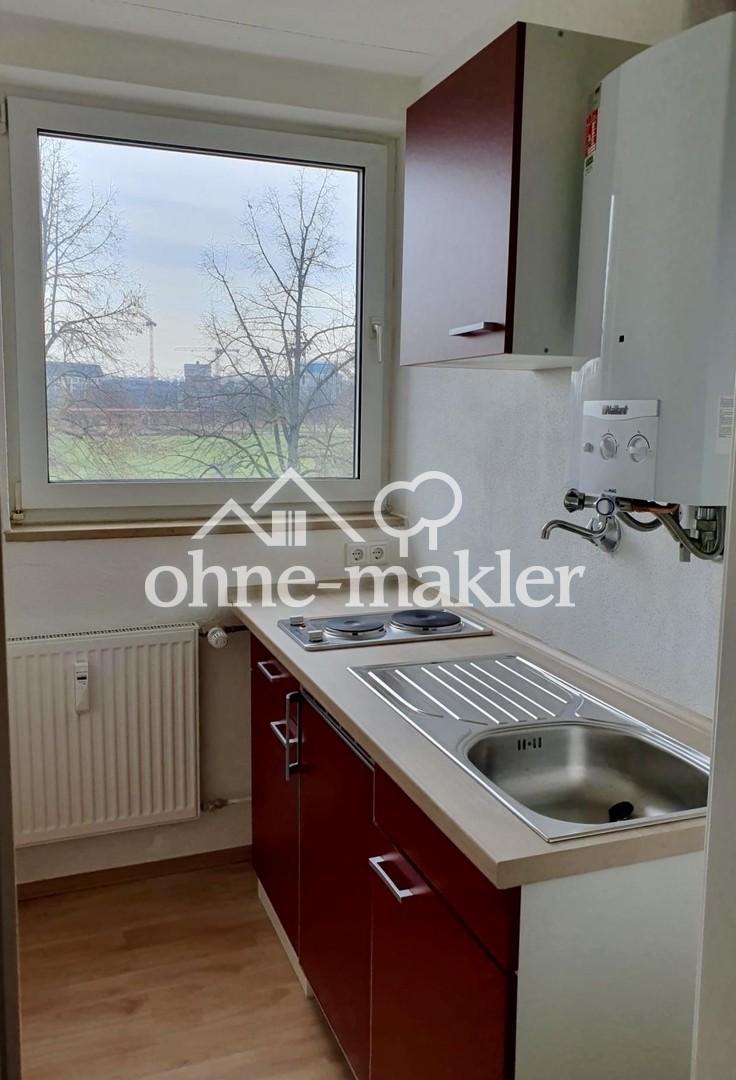 Barrierefreies Wohnen am Klenzepark: 40m², neue EBK, Garage, Aufzug & Keller - Photo 1
