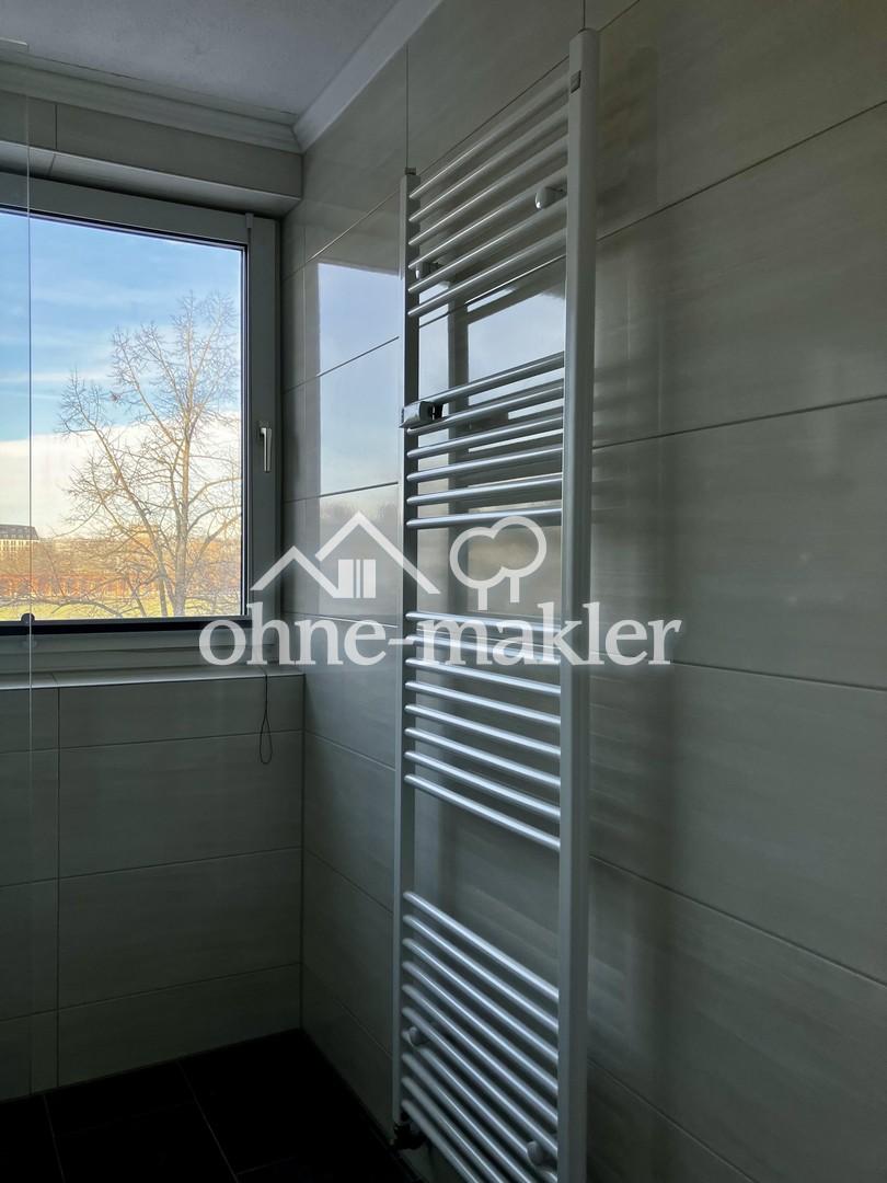 Barrierefreies Wohnen am Klenzepark: 40m², neue EBK, Garage, Aufzug & Keller - Photo 2