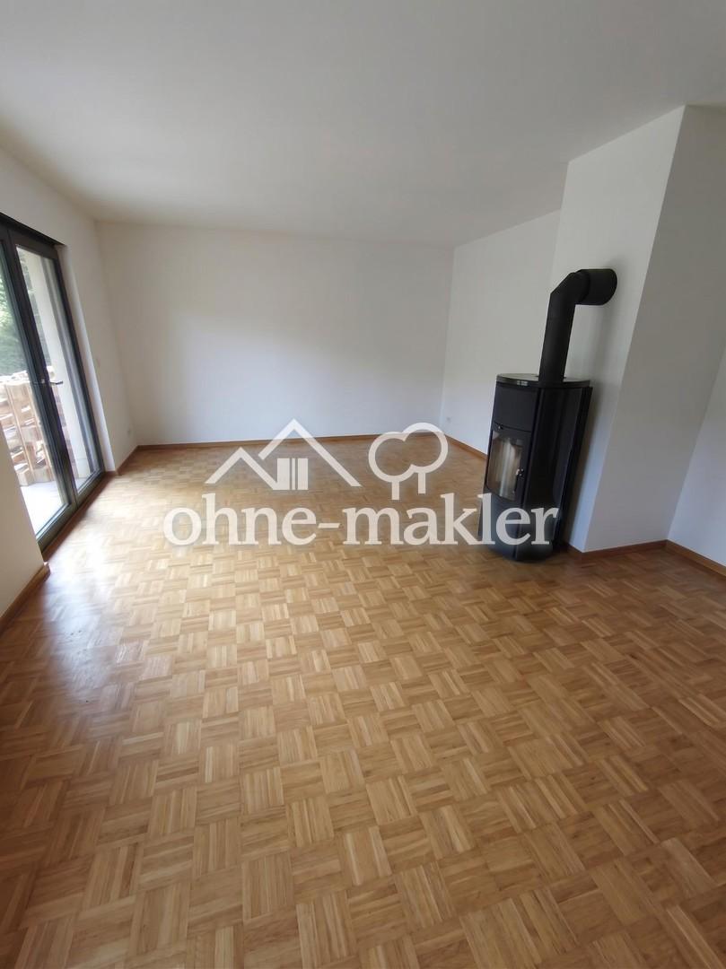 Wohnen wie im Haus: sanierte 3-Zimmer-Wohnung mit Kamin, Südterrasse, Garten & Tiefgarage - Foto 2