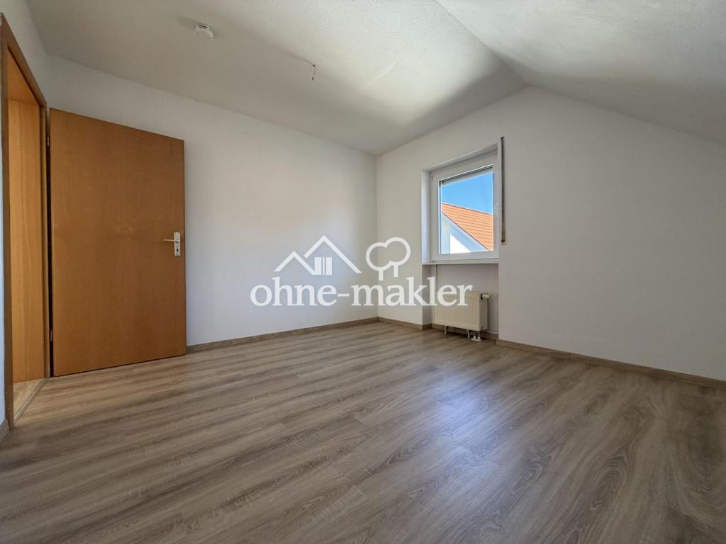 Gemütliche 3 Zimmer Dachgeschosswohnung zw. Eisenach und Bad Salzungen - Photo 1