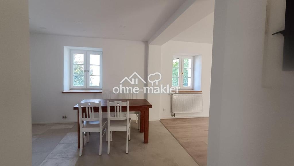 Exklusive 5-Zimmer-Wohnung mit wunderschönem Kellergewölbe in historischem Dreiseithof in Gilching - Foto 2
