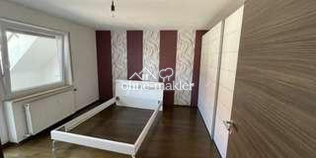 möbilierte 5 Zimmer Maisonette Wohnung zentrale Lage in Schorndorf - Photo 1